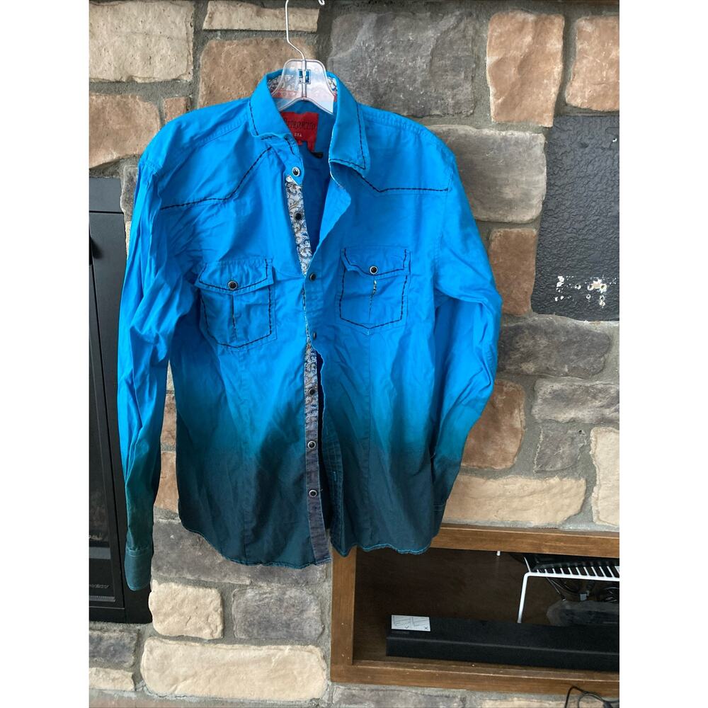 Patroncito men’s blue long sleeve button shirt size medium